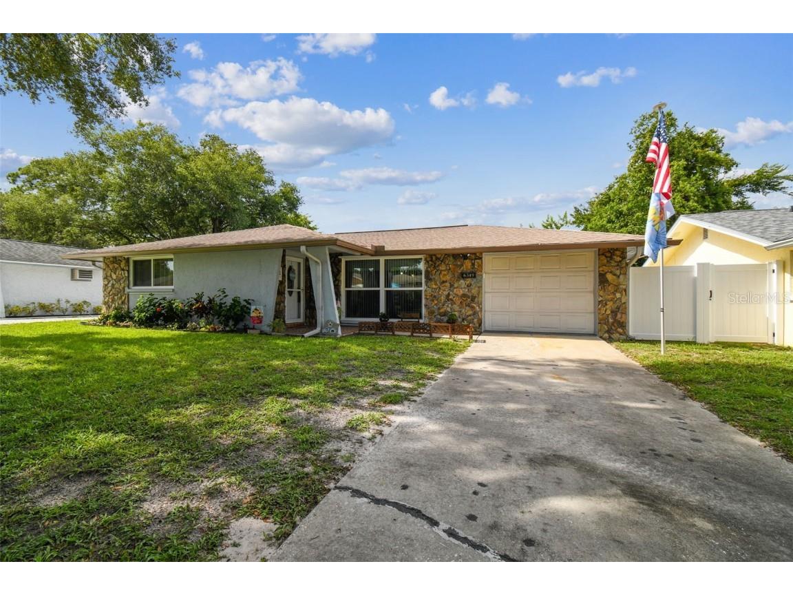 6349 Meadowbrook Lane New Port Richey FL 34653 W7856954 image1