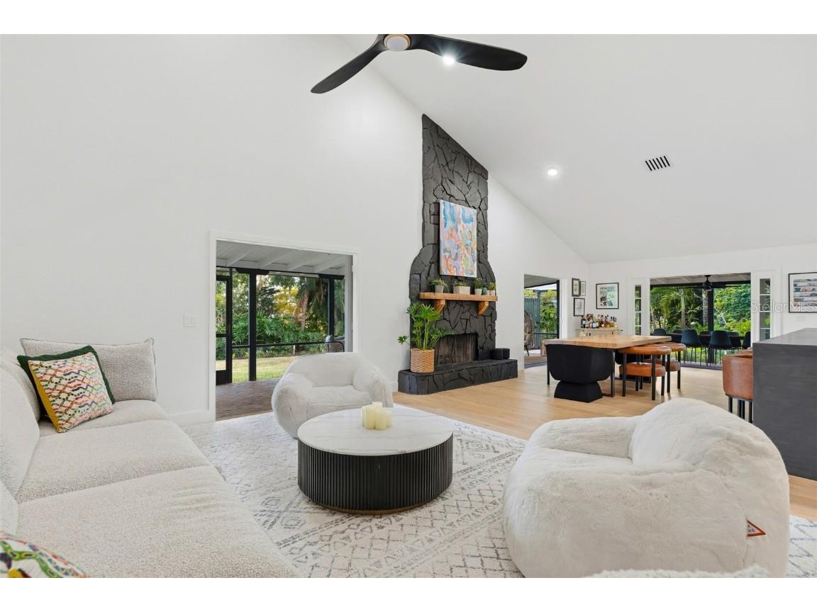 6349 Ravenwood Way Sarasota FL 34243 A4674355 image17