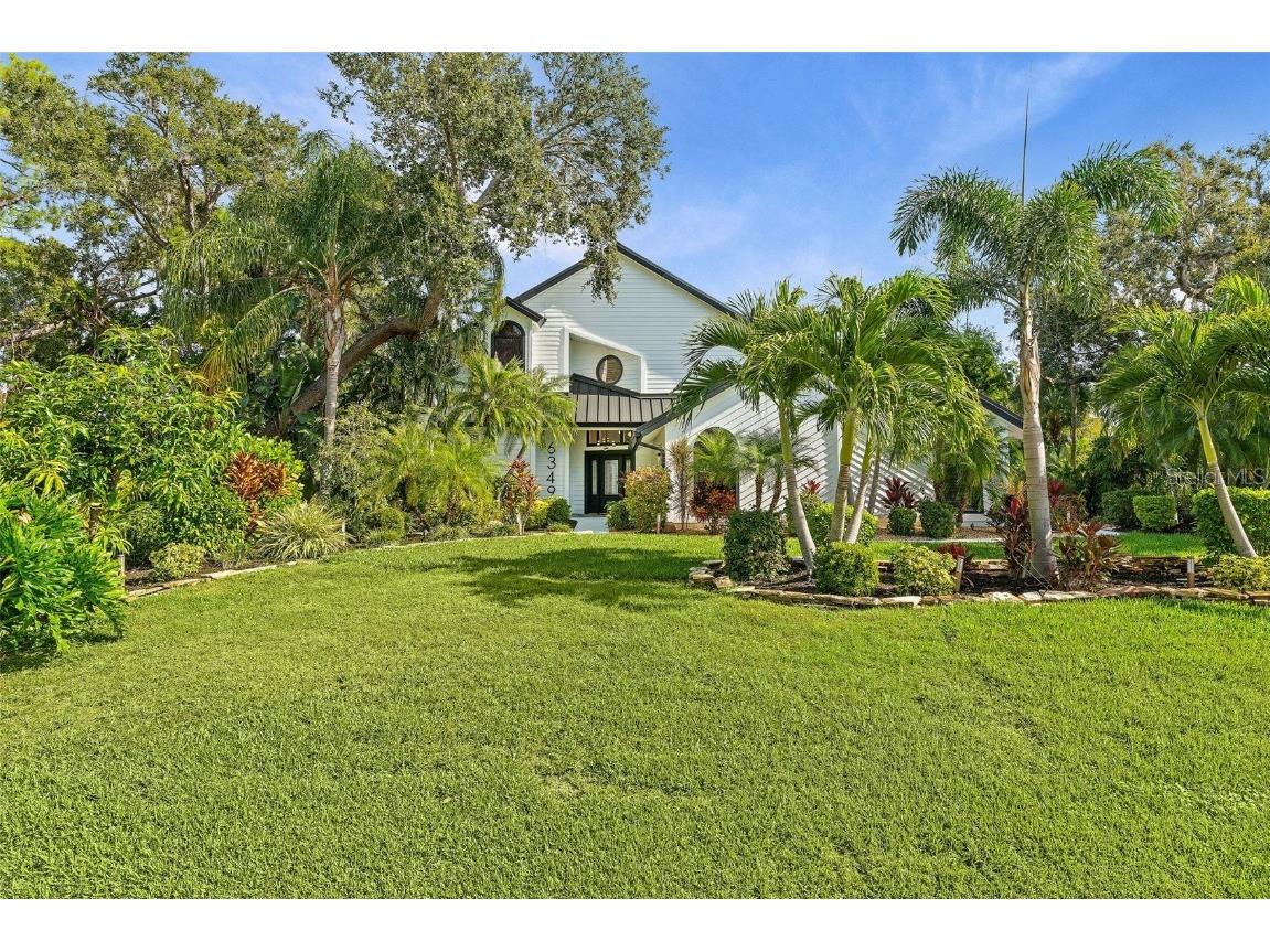 6349 Ravenwood Way Sarasota FL 34243 A4674355 image2