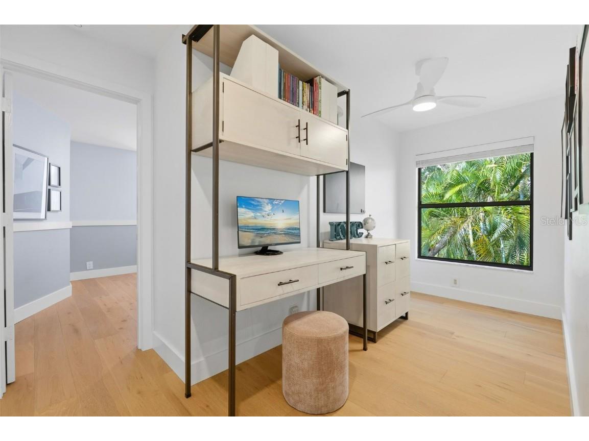 6349 Ravenwood Way Sarasota FL 34243 A4674355 image33