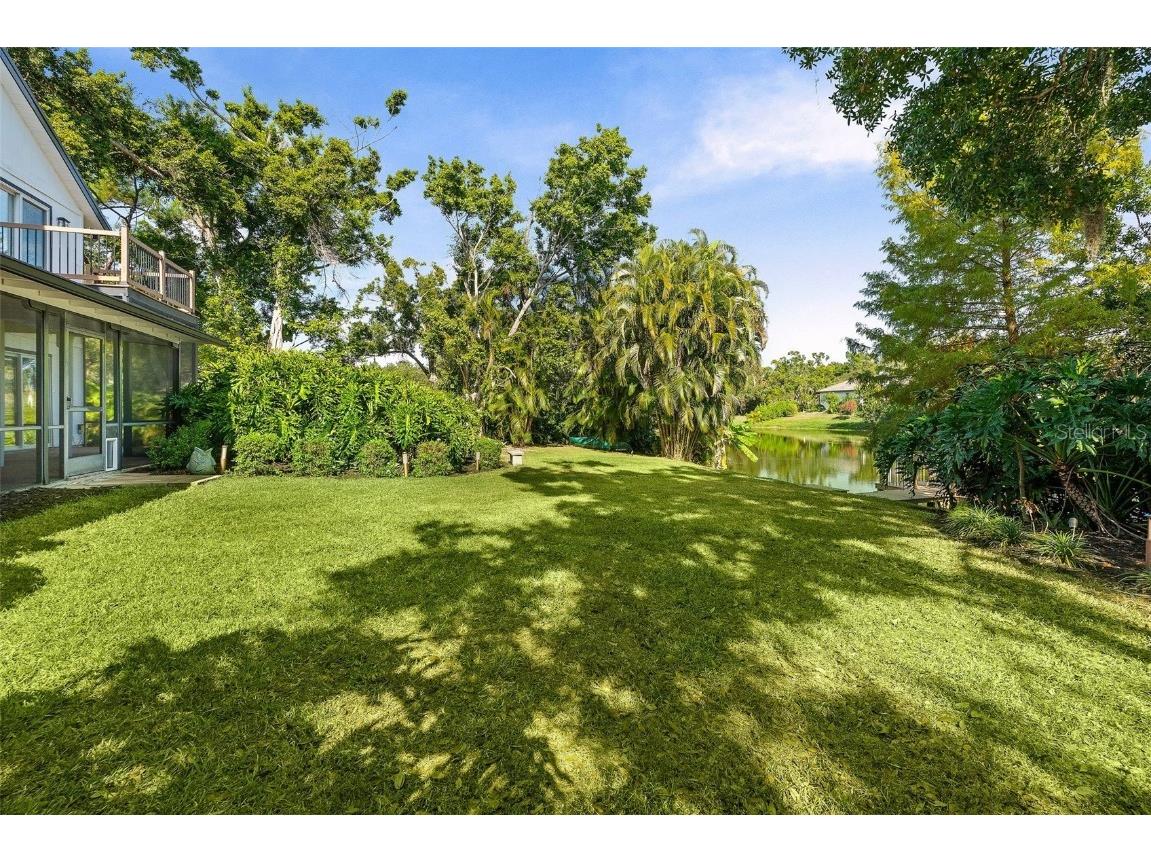 6349 Ravenwood Way Sarasota FL 34243 A4674355 image46