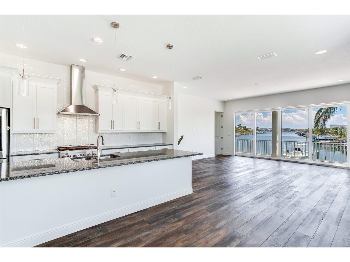 635 115th Avenue Treasure Island FL 33706 TB8418176 image26