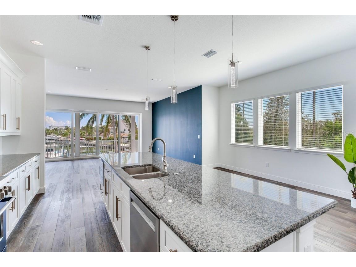 635 115th Avenue Treasure Island FL 33706 TB8418176 image30