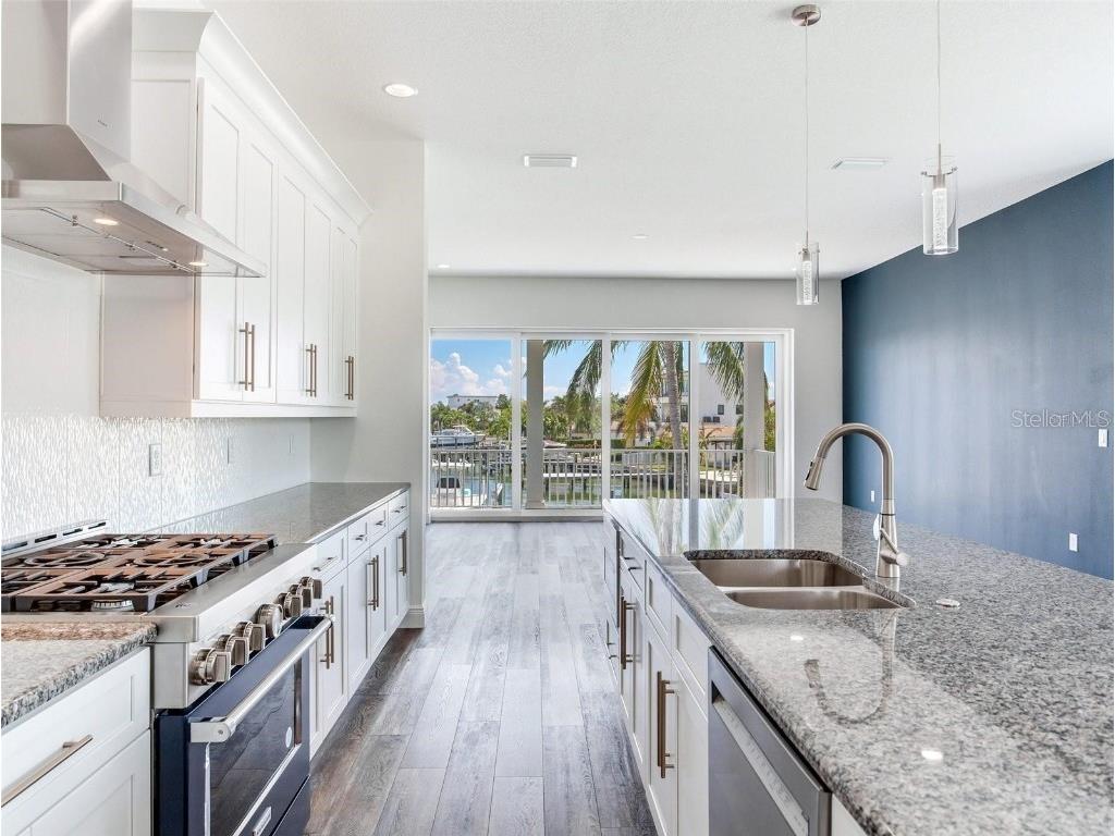 635 115th Avenue Treasure Island FL 33706 TB8450865 image10