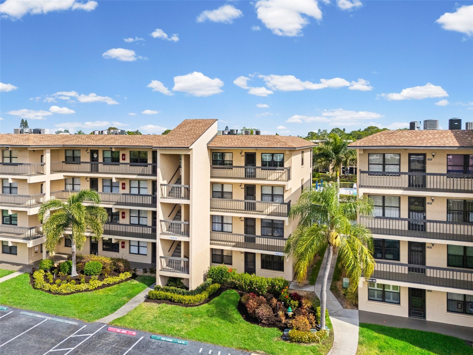 635 30th Avenue W #F 401 Bradenton FL 34205 A4687581 image1