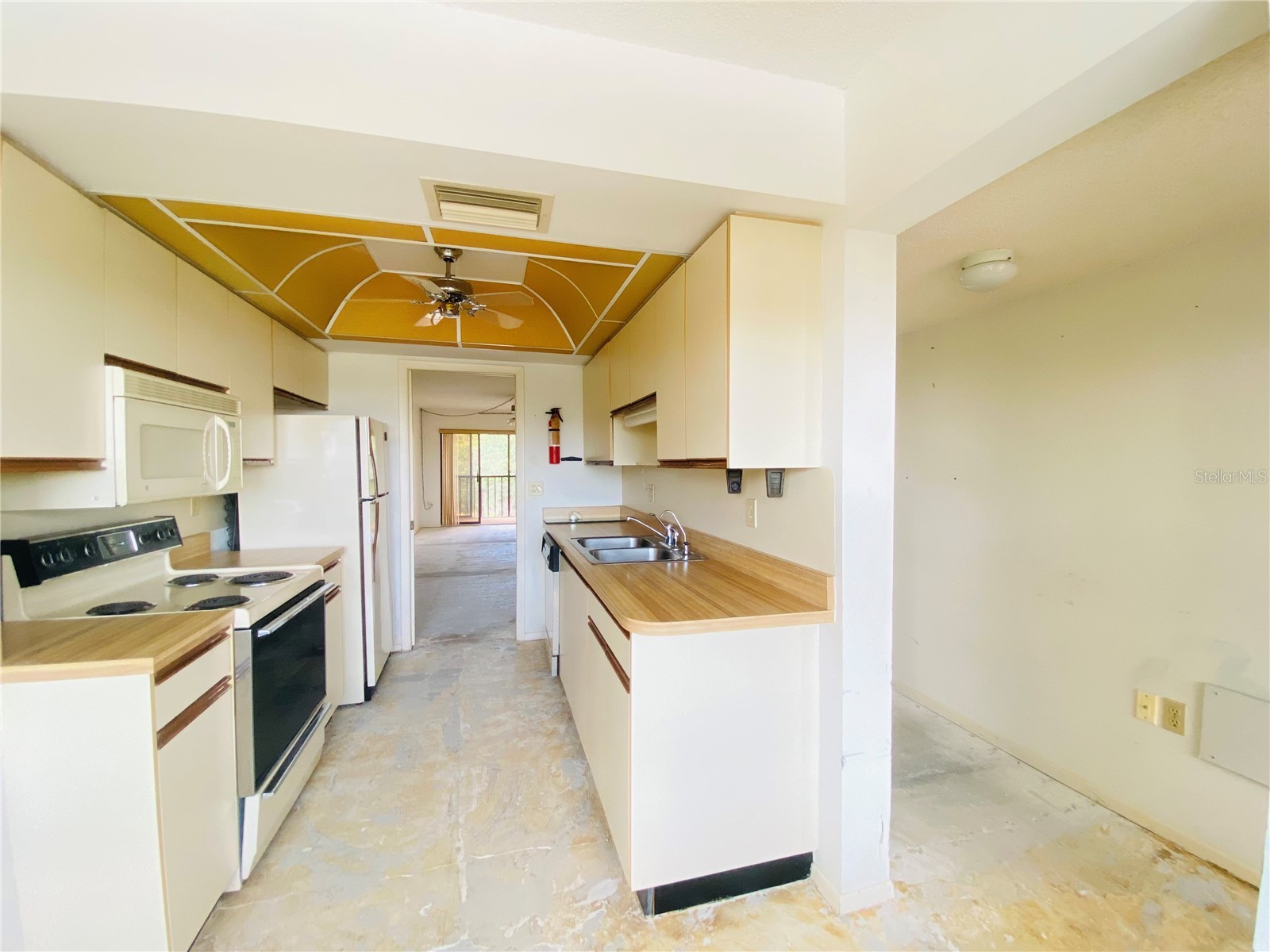 635 30th Avenue W #F 404 Bradenton FL 34205 A4699758 image4