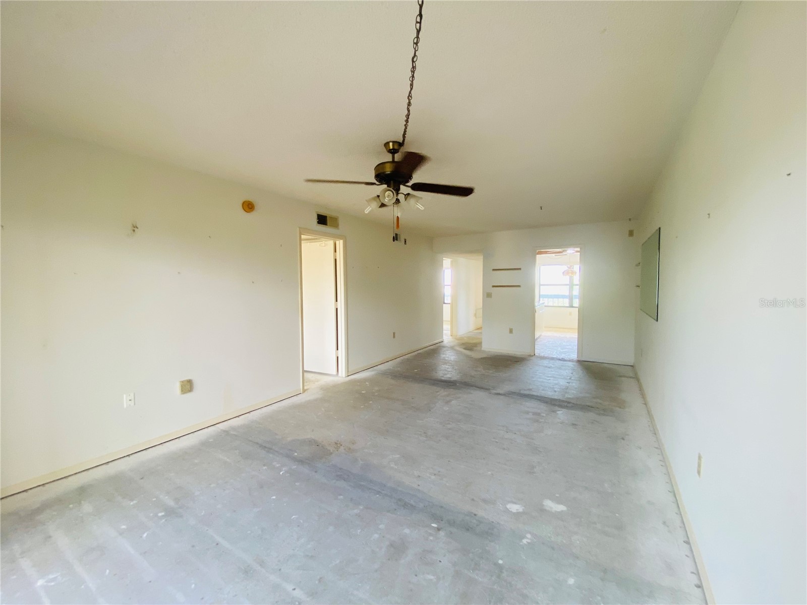 635 30th Avenue W #F 404 Bradenton FL 34205 A4699758 image9