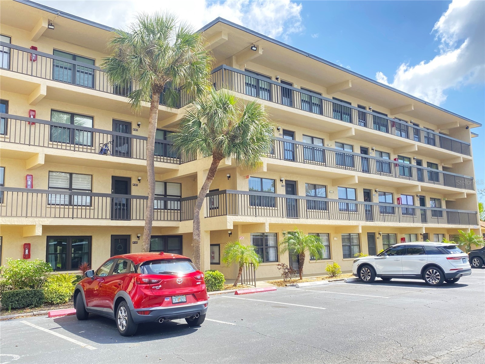 635 30th Avenue W #F109 Bradenton FL 34205 A4683816 image1