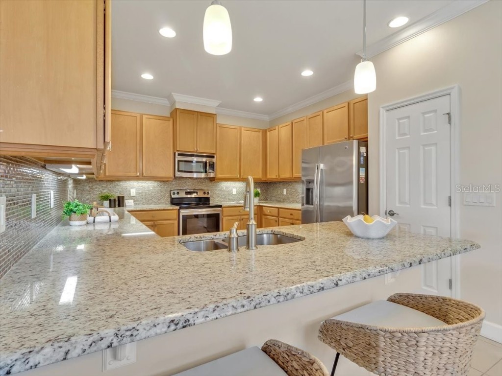 635 Chipper Drive Sun City Center FL 33573 A4653029 image10