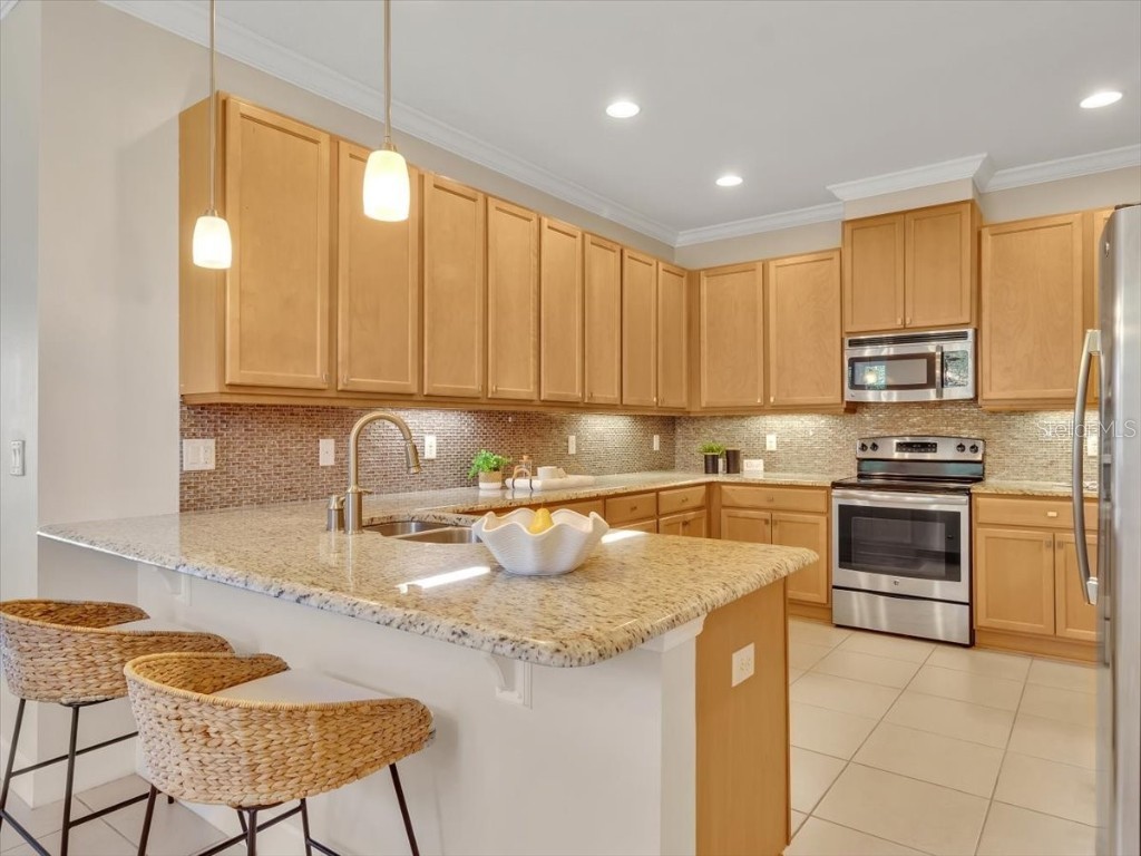 635 Chipper Drive Sun City Center FL 33573 A4653029 image7