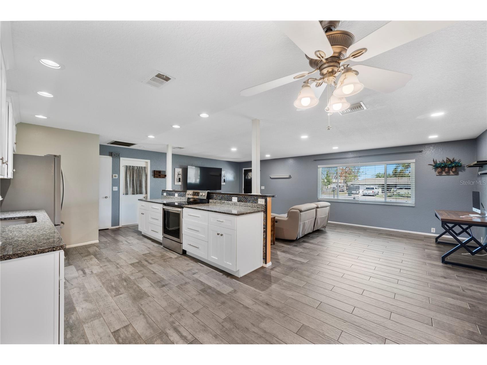 635 Hillside Circle Lake Alfred FL 33850 P4938126 image10