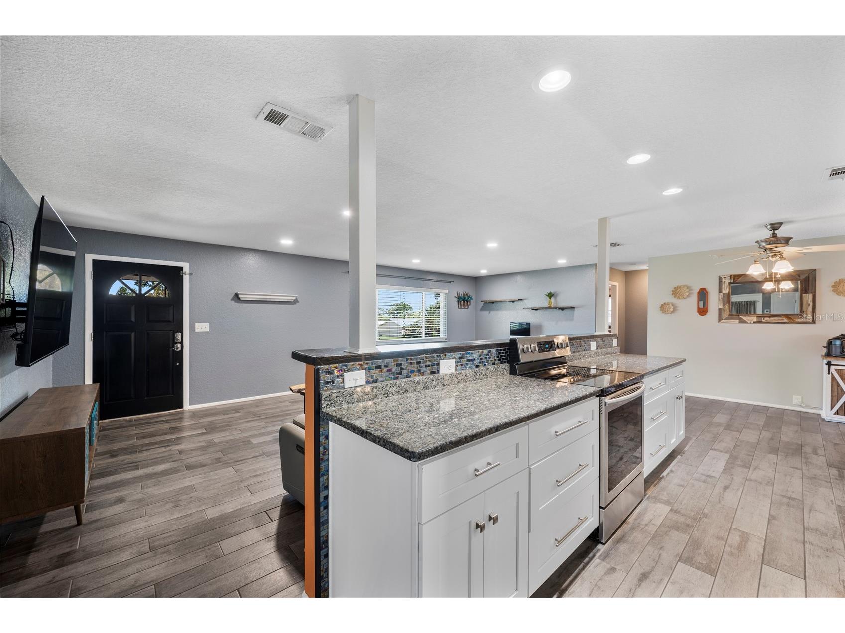 635 Hillside Circle Lake Alfred FL 33850 P4938126 image13