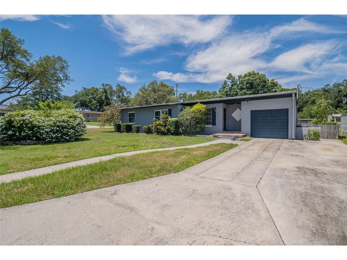 635 Hillside Dr Lakeland FL 33803 L4945007 image1