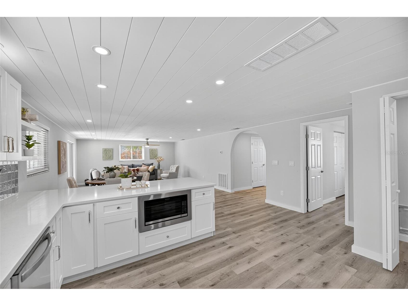 635 Jamaica Circle E Apollo Beach FL 33572 TB8414679 image16