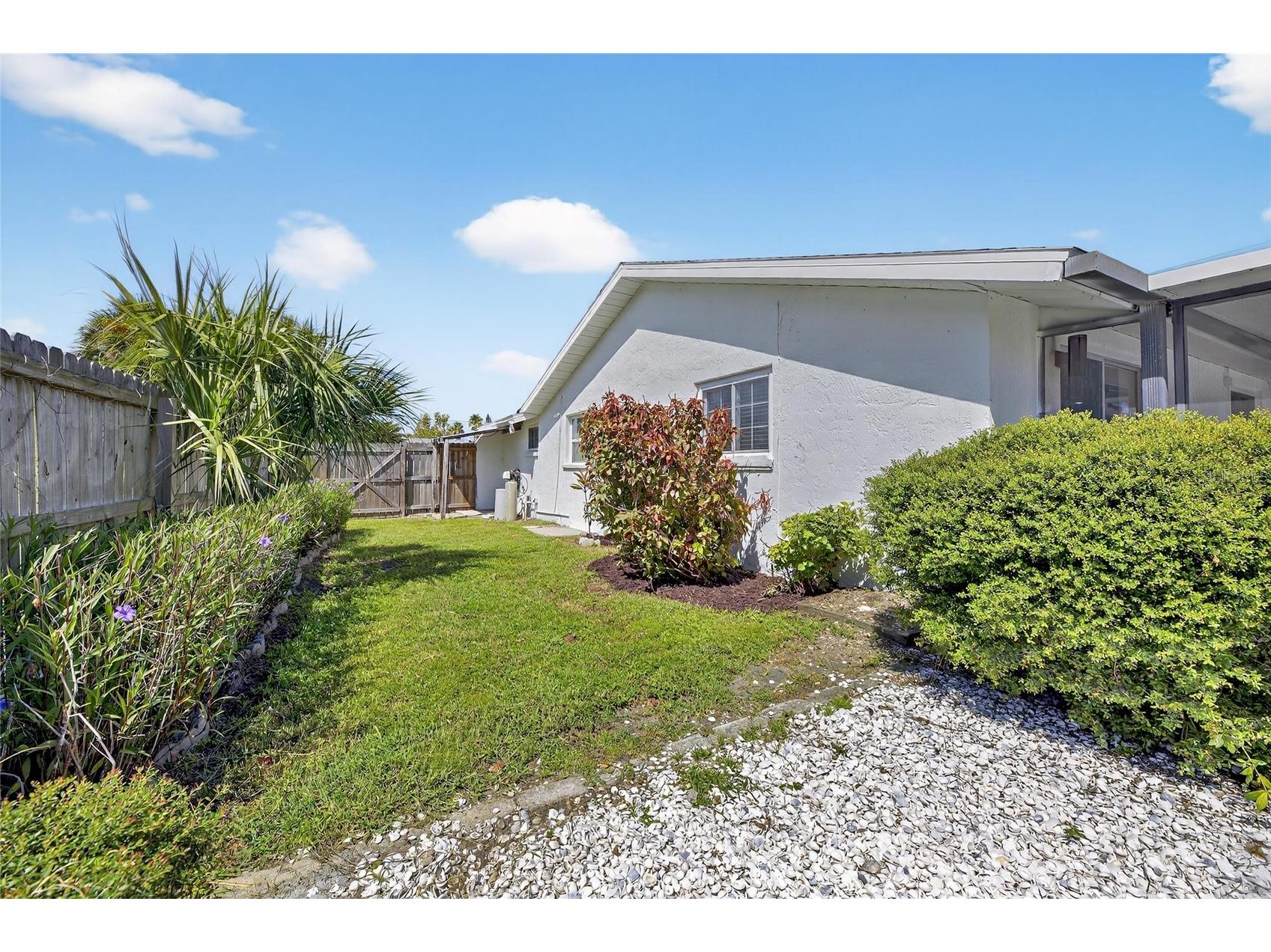 635 Jamaica Circle E Apollo Beach FL 33572 TB8414679 image41