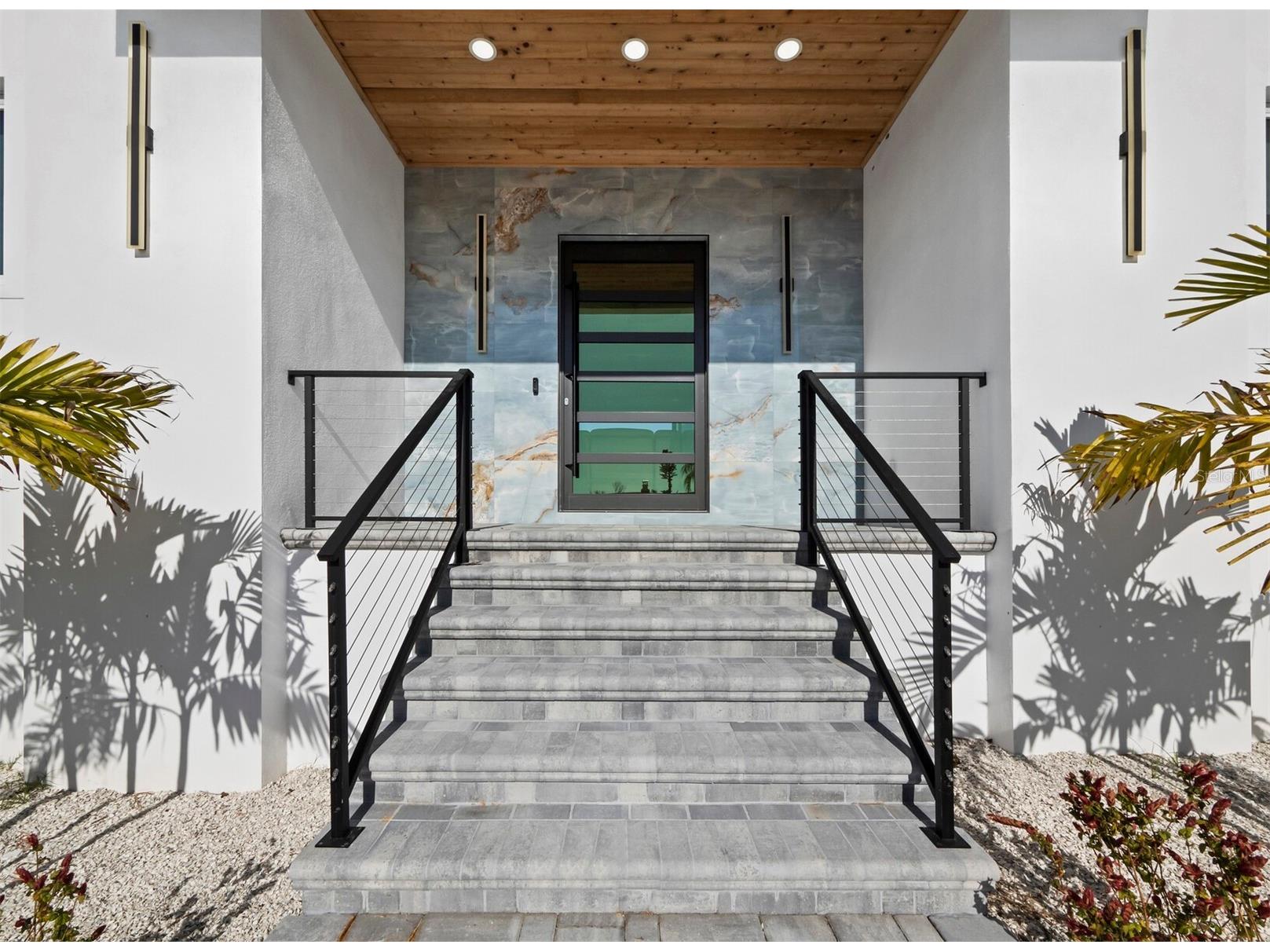 635 Jungle Queen Way Longboat Key FL 34228 A4679064 image6