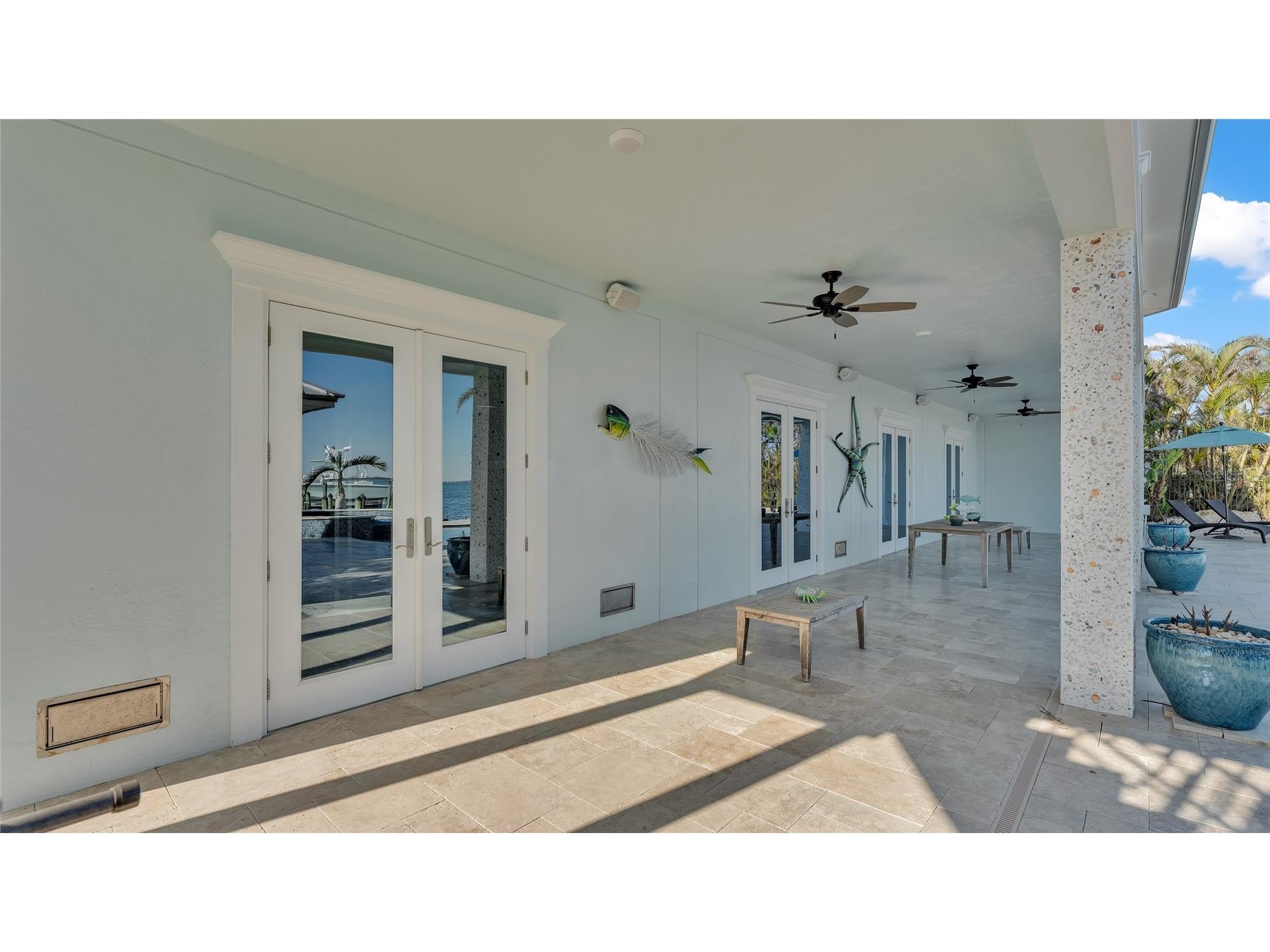 635 Key Royale Drive Holmes Beach FL 34217 - TAMPA BAY/ANNA MARIA SOUND A4687421 image19