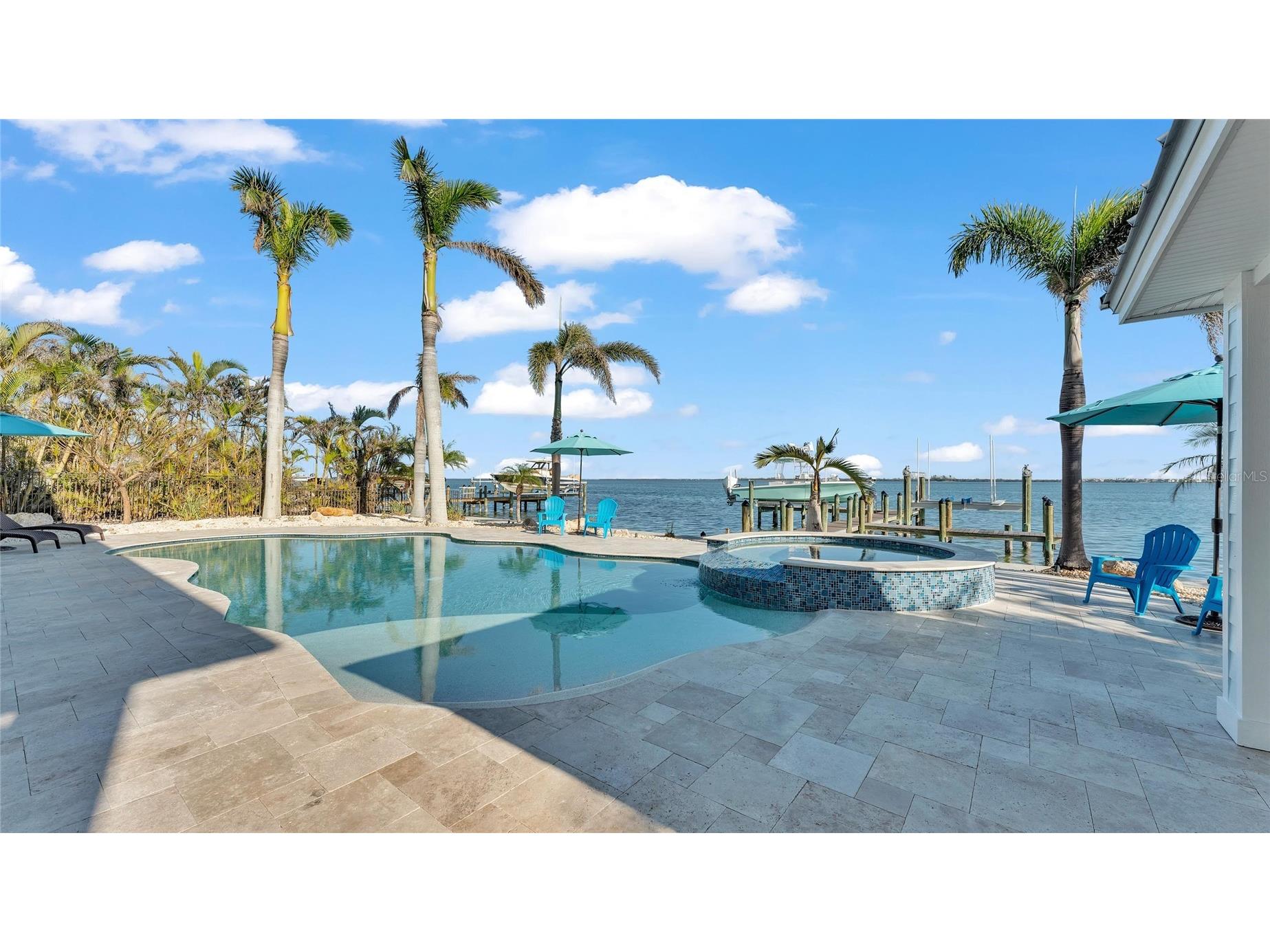 635 Key Royale Drive Holmes Beach FL 34217 - TAMPA BAY/ANNA MARIA SOUND A4687421 image21