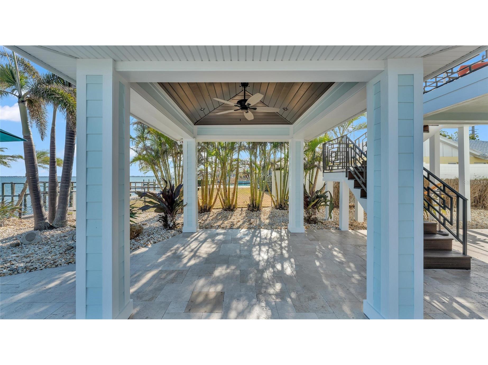 635 Key Royale Drive Holmes Beach FL 34217 - TAMPA BAY/ANNA MARIA SOUND A4687421 image22