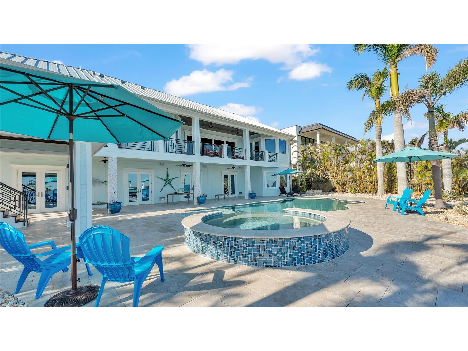 635 Key Royale Drive Holmes Beach FL 34217 - TAMPA BAY/ANNA MARIA SOUND A4687421 image24