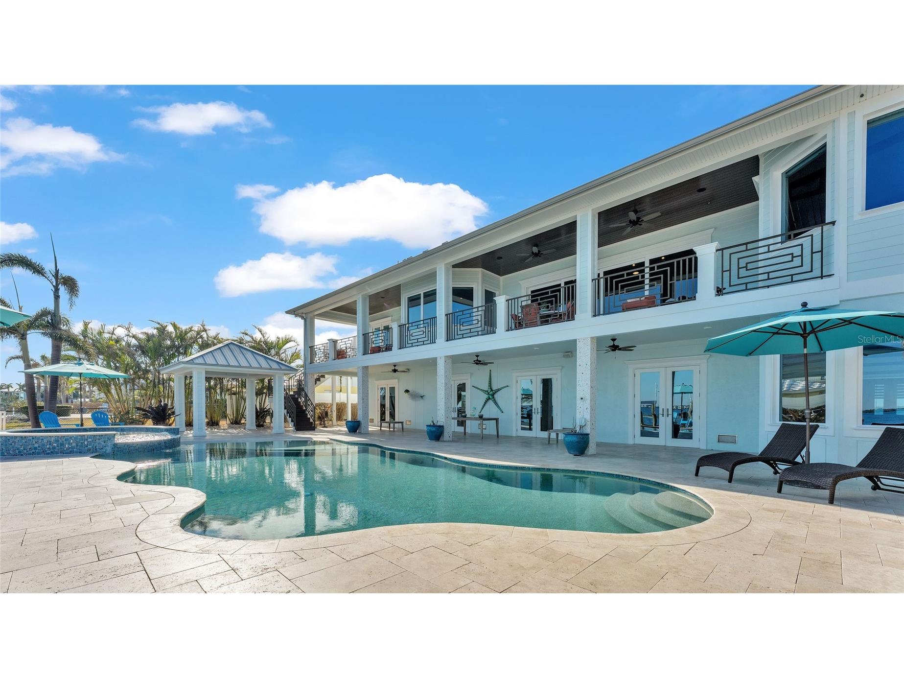 635 Key Royale Drive Holmes Beach FL 34217 - TAMPA BAY/ANNA MARIA SOUND A4687421 image27