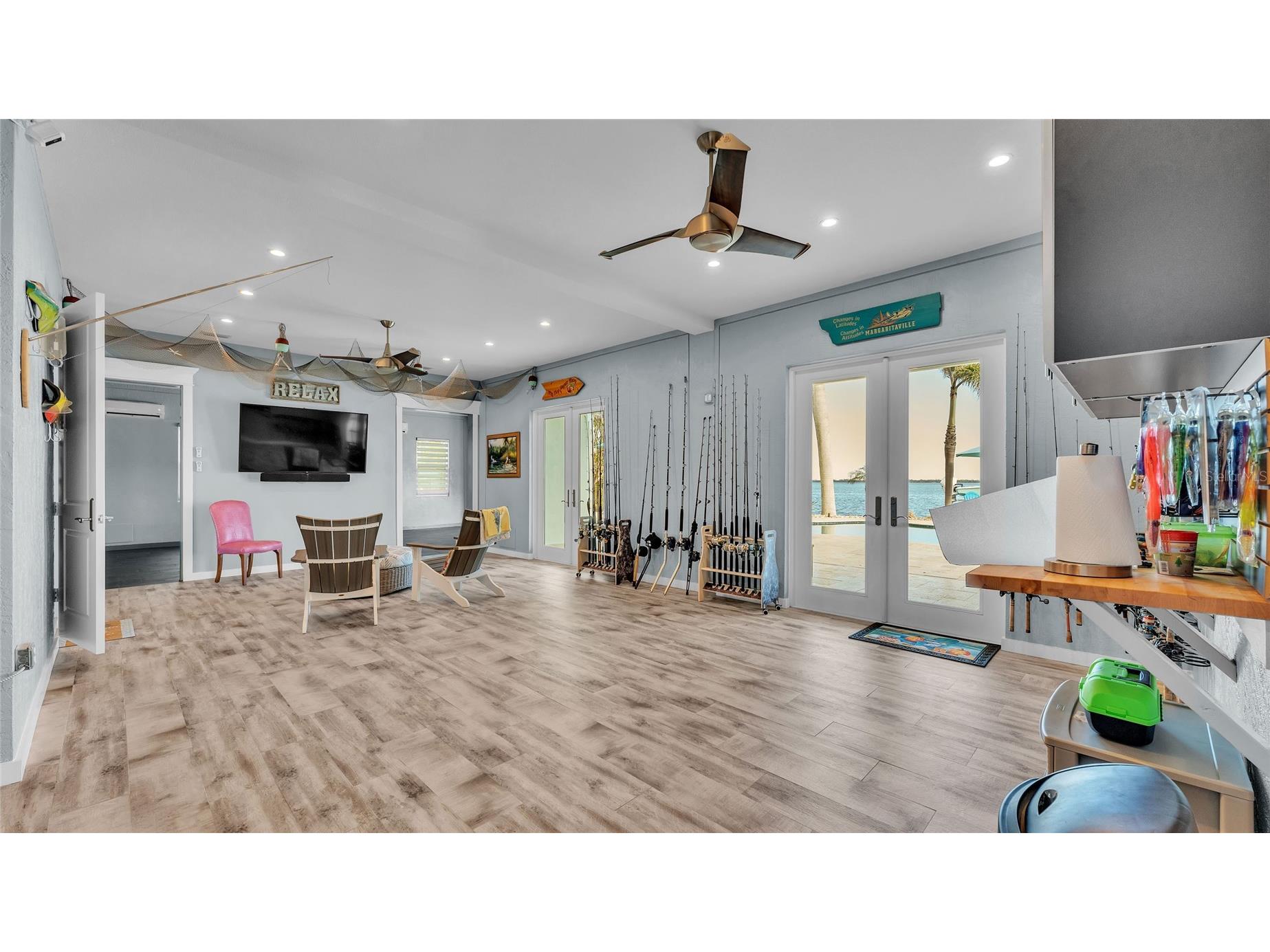 635 Key Royale Drive Holmes Beach FL 34217 - TAMPA BAY/ANNA MARIA SOUND A4687421 image39