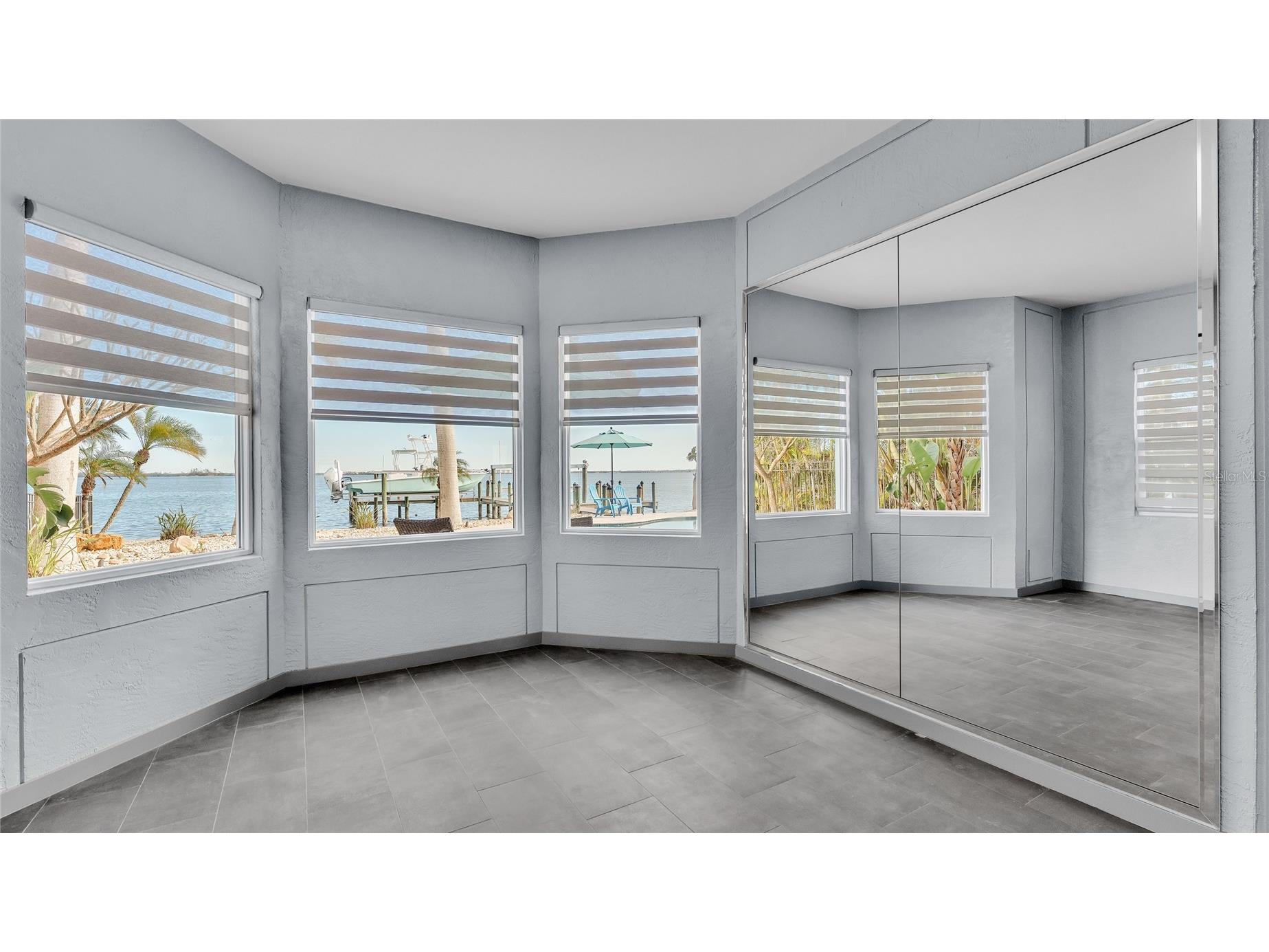 635 Key Royale Drive Holmes Beach FL 34217 - TAMPA BAY/ANNA MARIA SOUND A4687421 image45