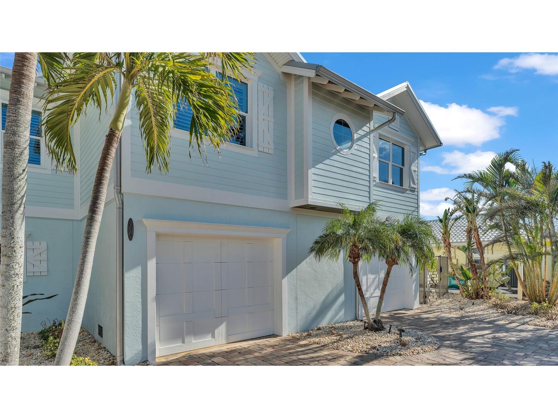 635 Key Royale Drive Holmes Beach FL 34217 - TAMPA BAY/ANNA MARIA SOUND A4687421 image7