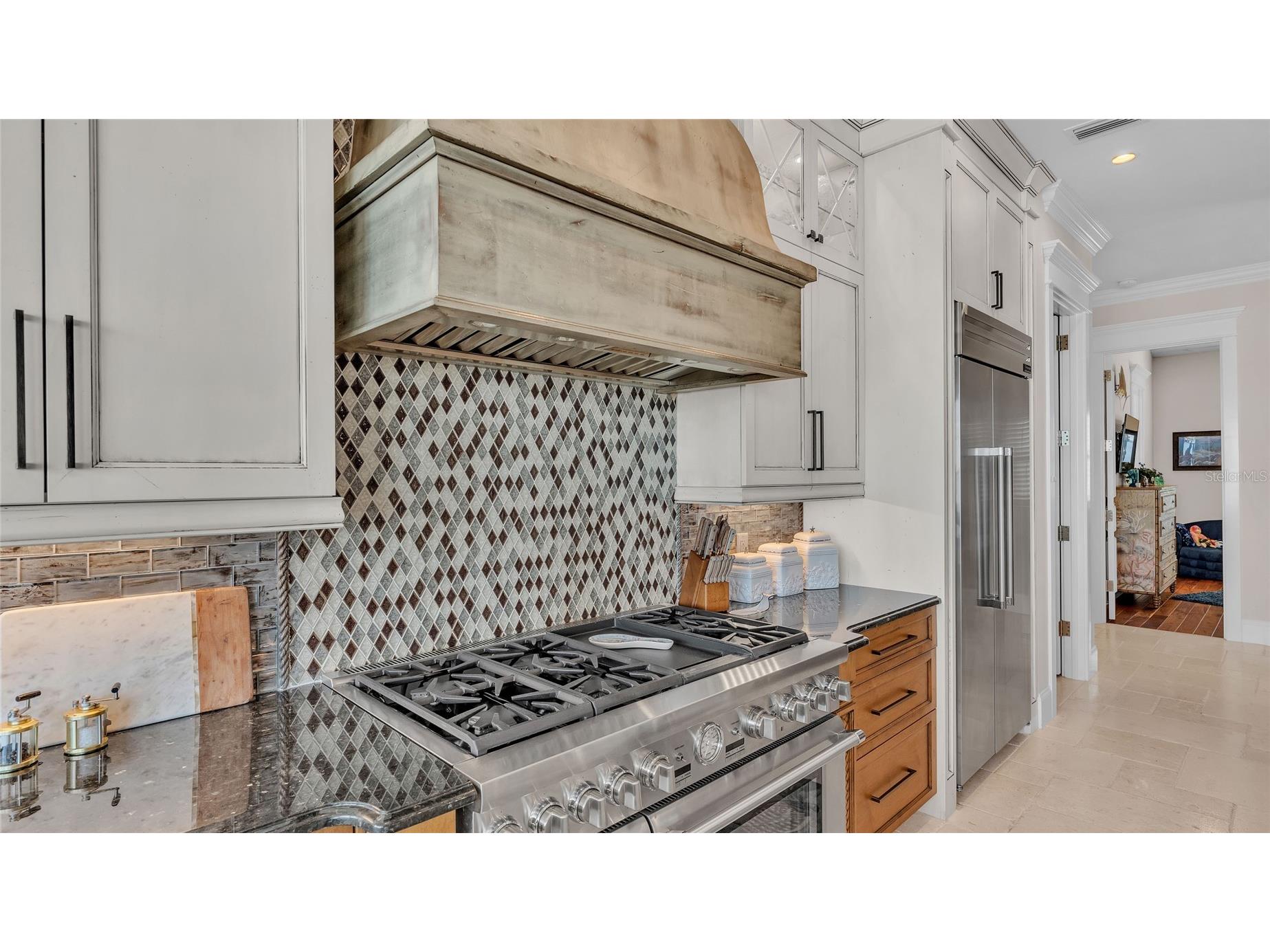635 Key Royale Drive Holmes Beach FL 34217 - TAMPA BAY/ANNA MARIA SOUND A4687421 image70