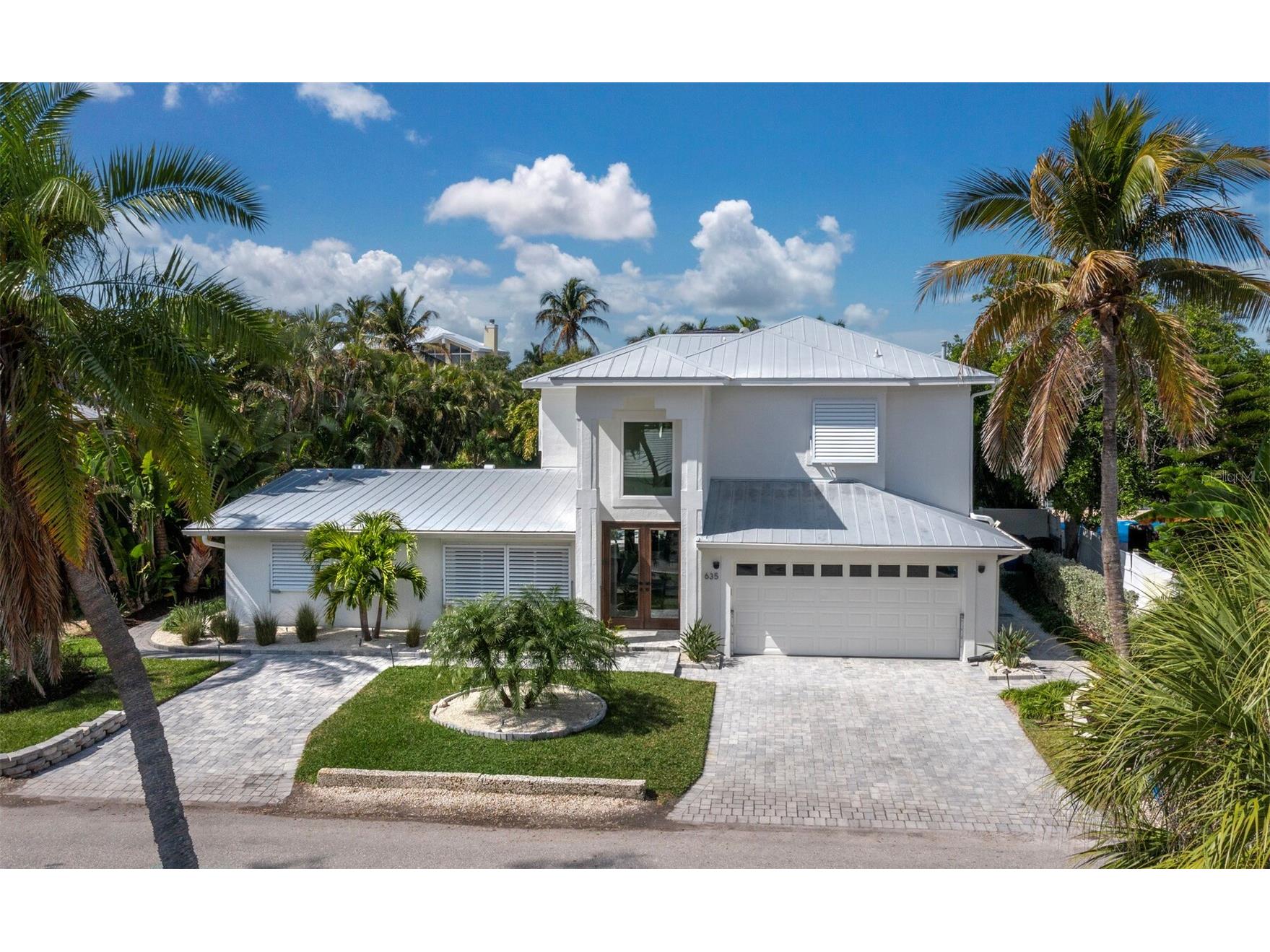 635 Marbury Lane Longboat Key FL 34228 - INTRACOASTAL WATERWAY A4681616 image1