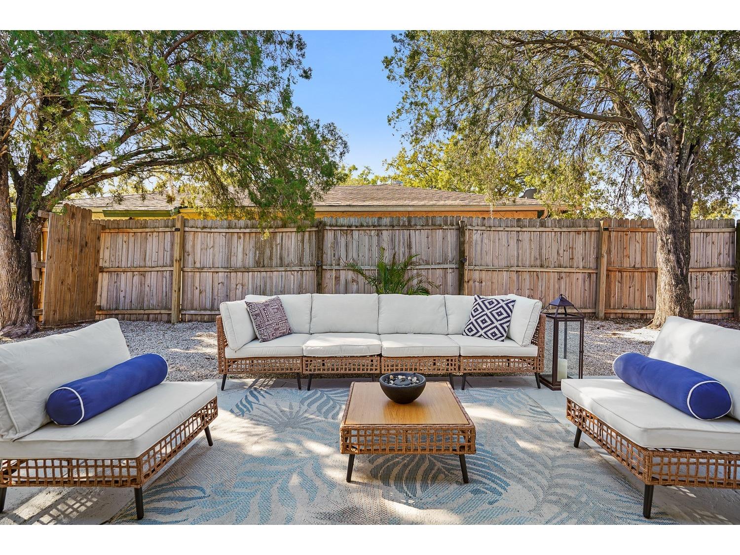 635 Melody Circle Sarasota FL 34237 A4682047 image15