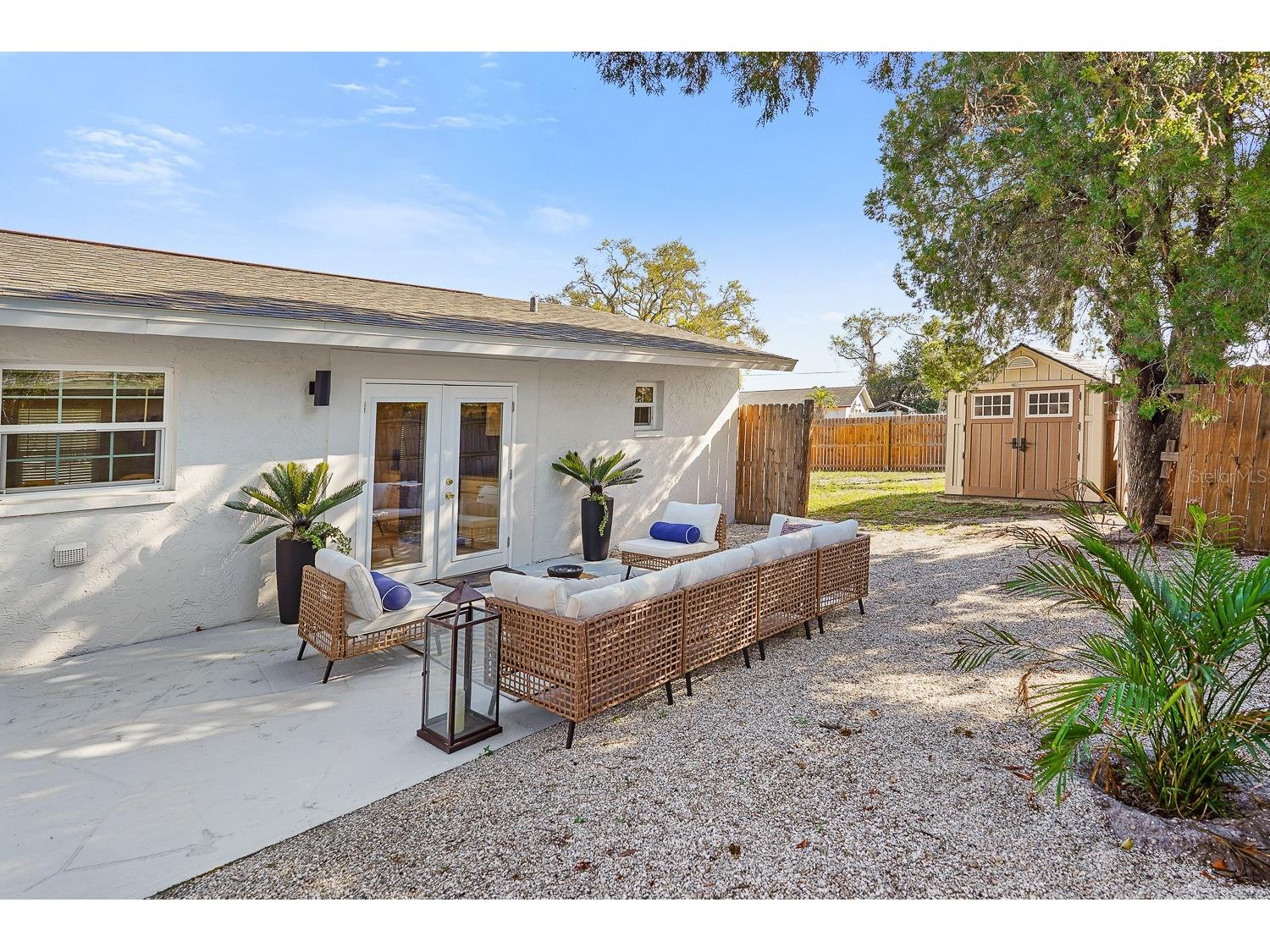 635 Melody Circle Sarasota FL 34237 A4682047 image16