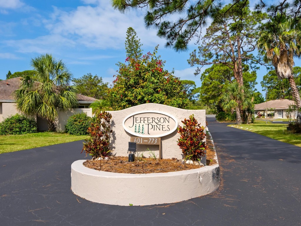 635 N Jefferson Avenue #635 Sarasota FL 34237 A4652106 image23