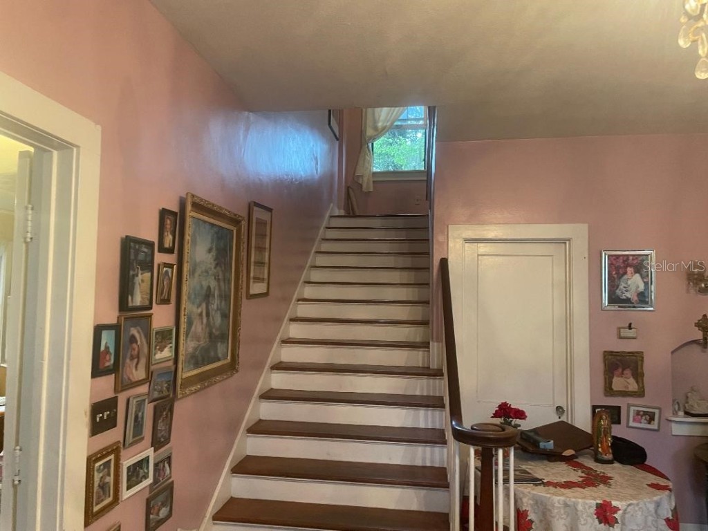 635 NE 9th Avenue Gainesville FL 32601 GC534686 image20