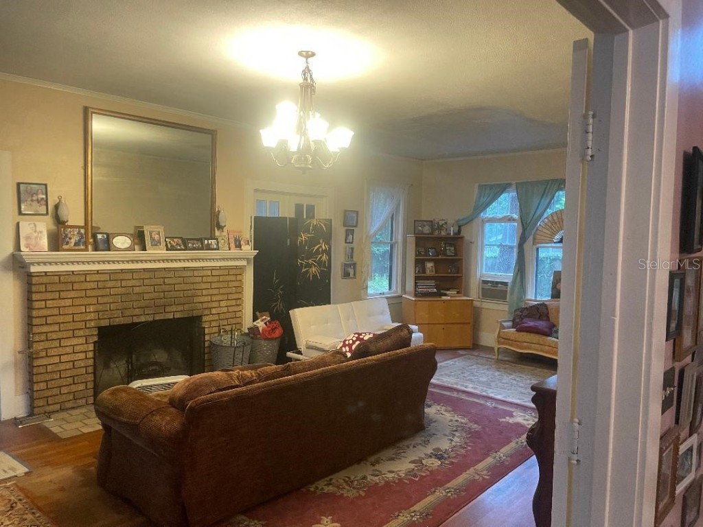 635 NE 9th Avenue Gainesville FL 32601 GC534686 image21