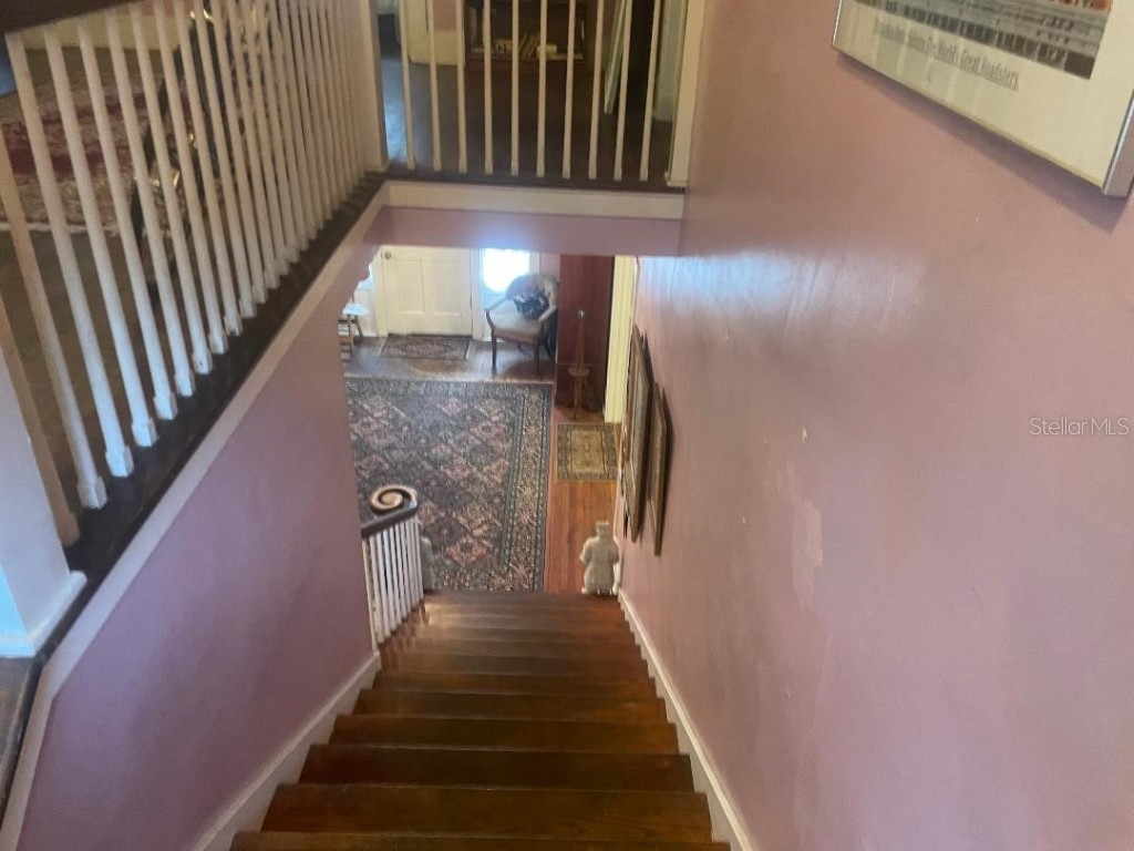 635 NE 9th Avenue Gainesville FL 32601 GC534686 image6