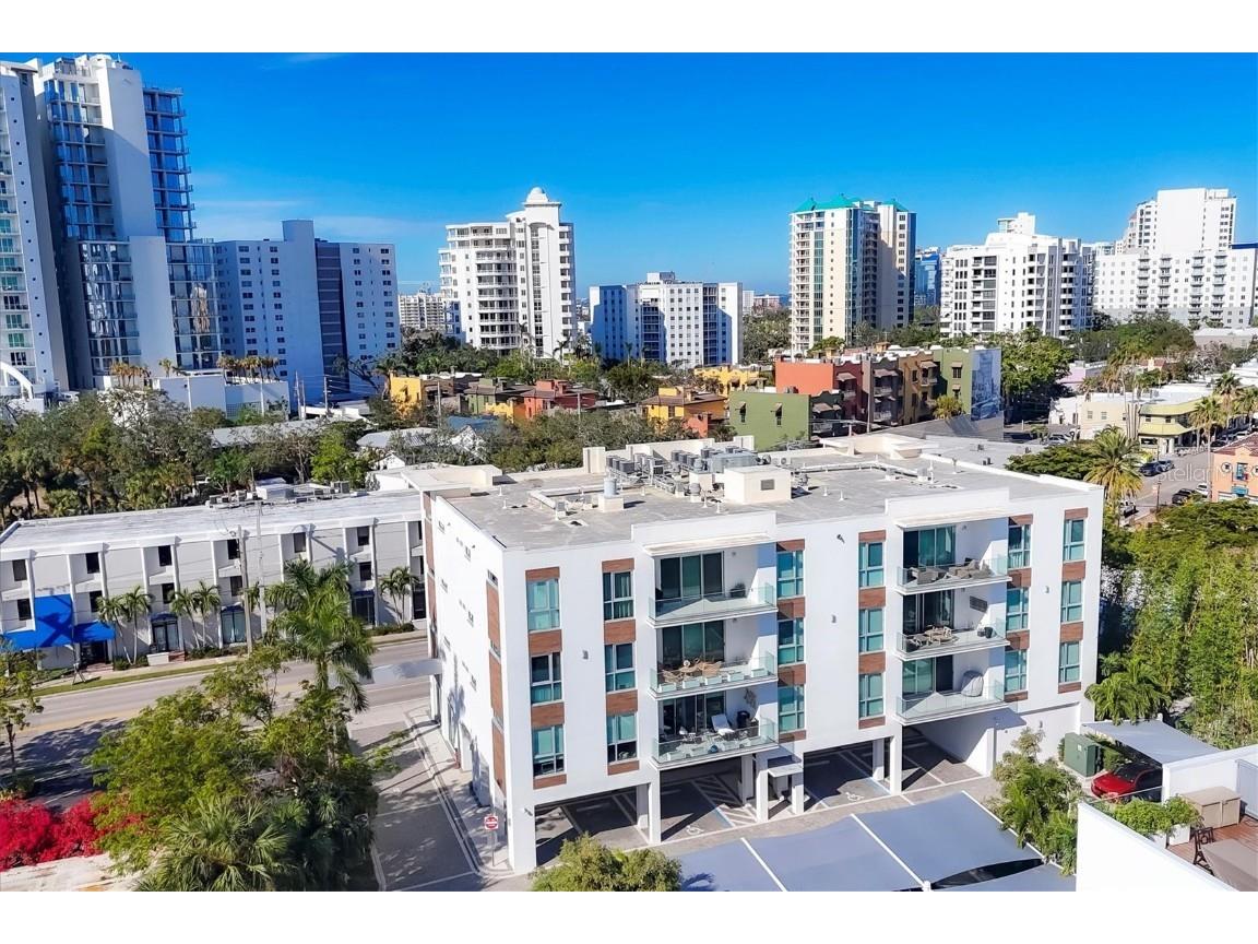 635 S Orange Avenue #201 Sarasota FL 34236 A4631049 image1