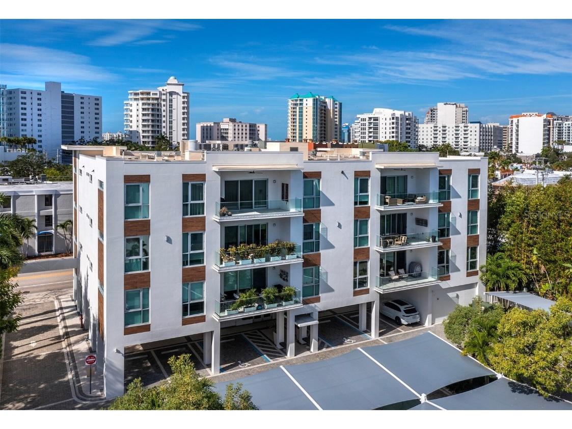 635 S Orange Avenue #202 Sarasota FL 34236 A4590708 image1