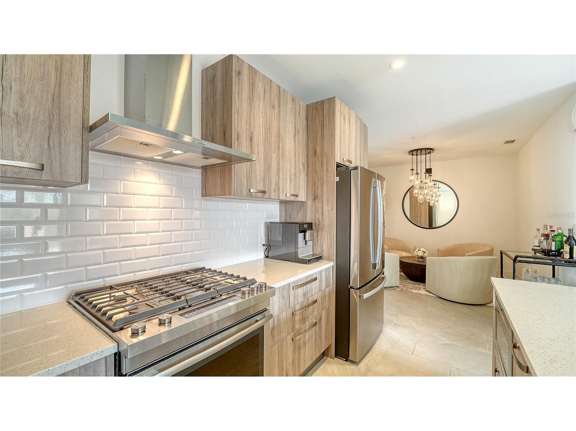 635 S Orange Avenue #301 Sarasota FL 34236 A4682411 image15