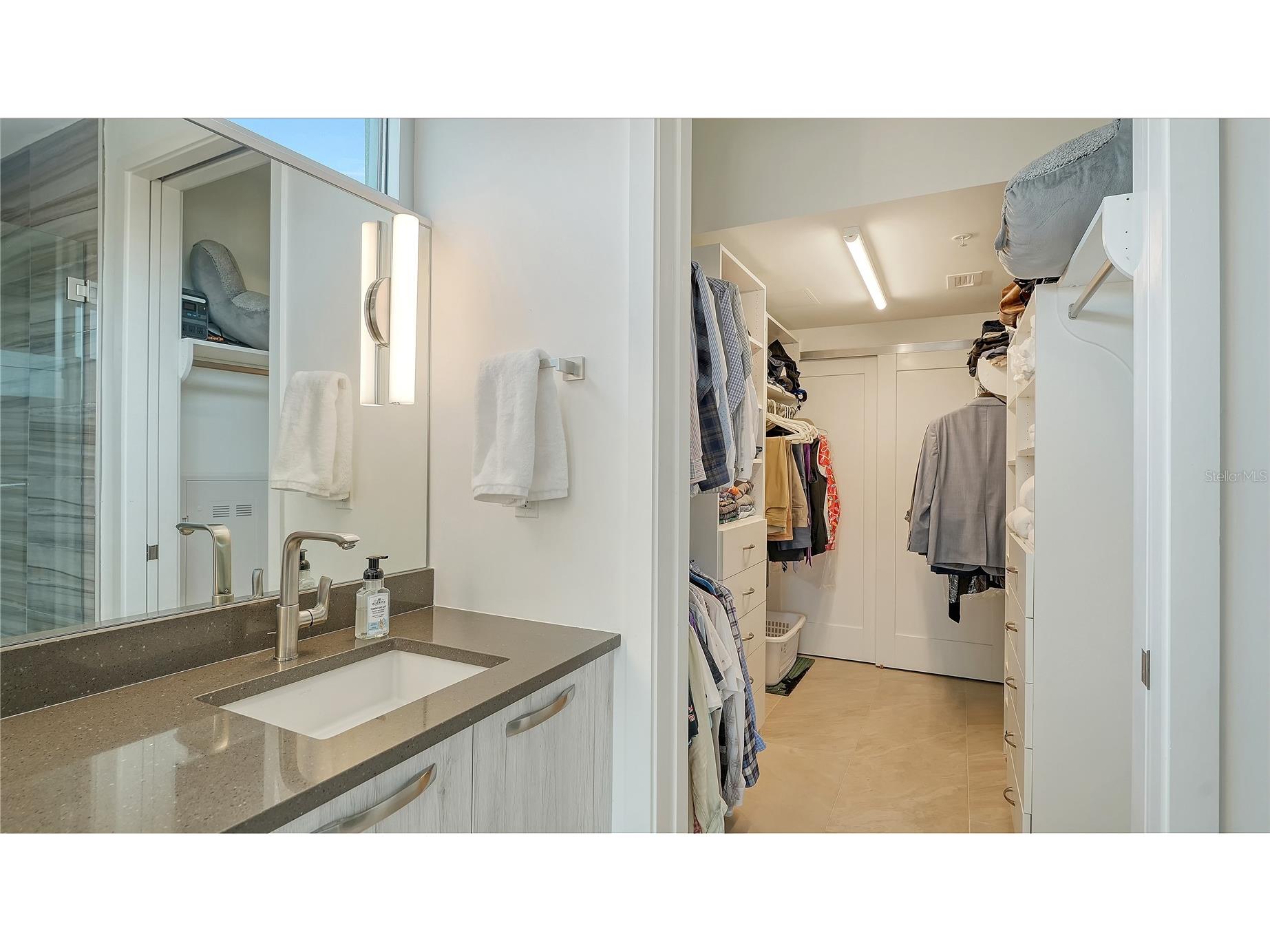 635 S Orange Avenue #301 Sarasota FL 34236 A4682411 image26