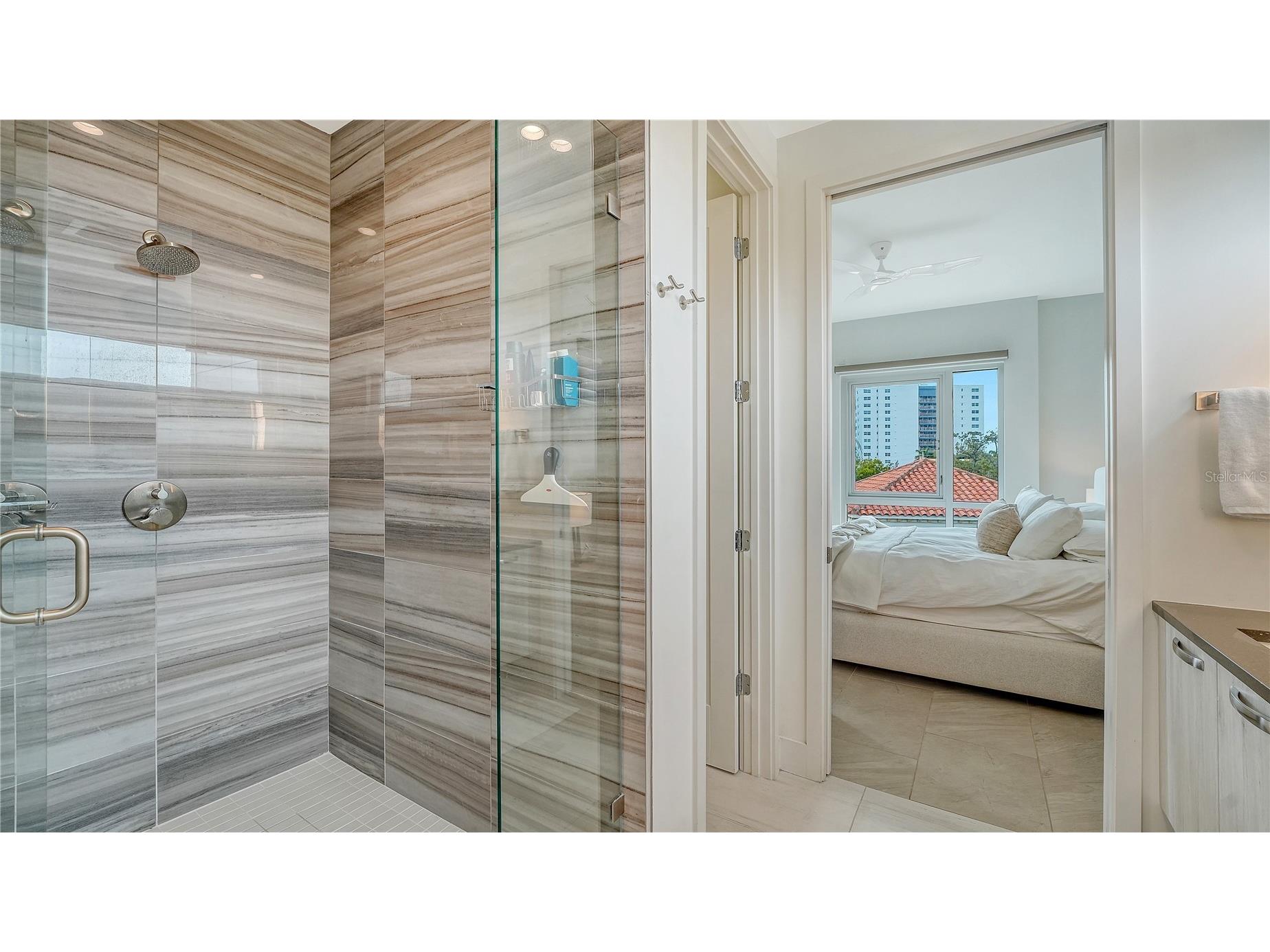 635 S Orange Avenue #301 Sarasota FL 34236 A4682411 image27