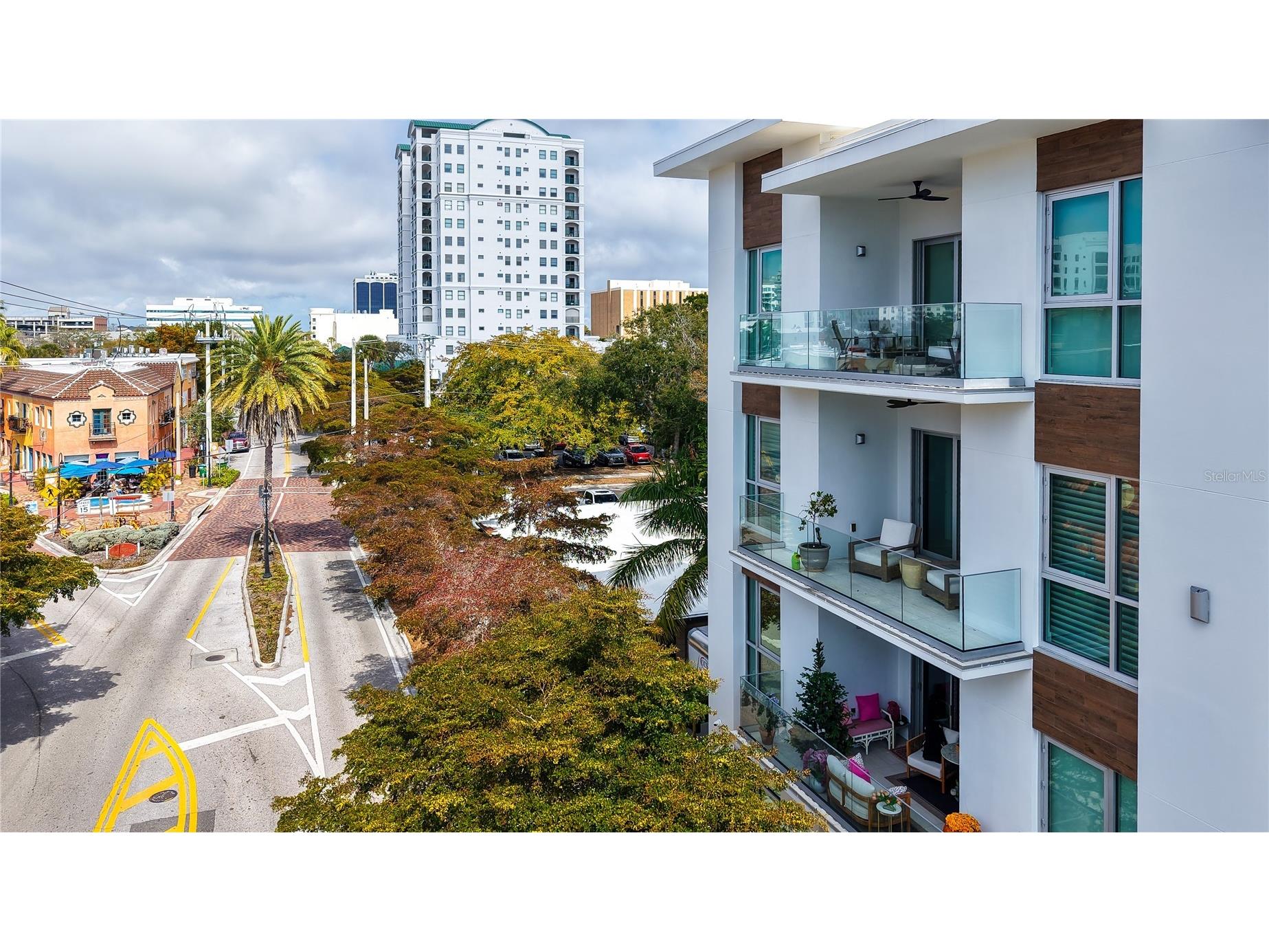 635 S Orange Avenue #301 Sarasota FL 34236 A4682411 image42