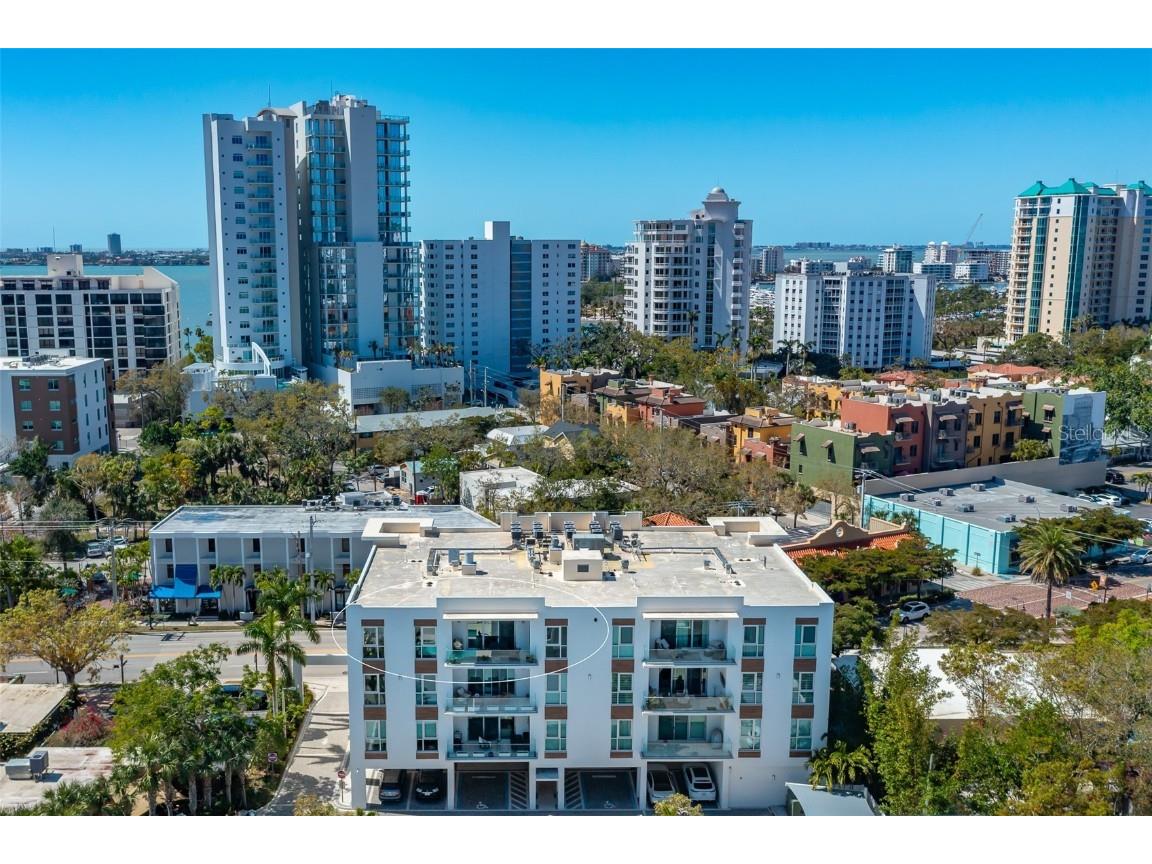635 S Orange Avenue #404 Sarasota FL 34236 A4671349 image2