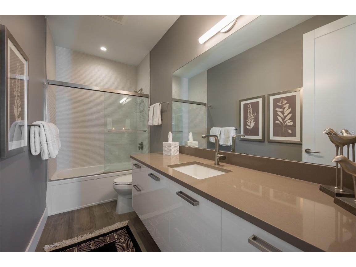 635 S Orange Avenue #404 Sarasota FL 34236 A4671349 image33