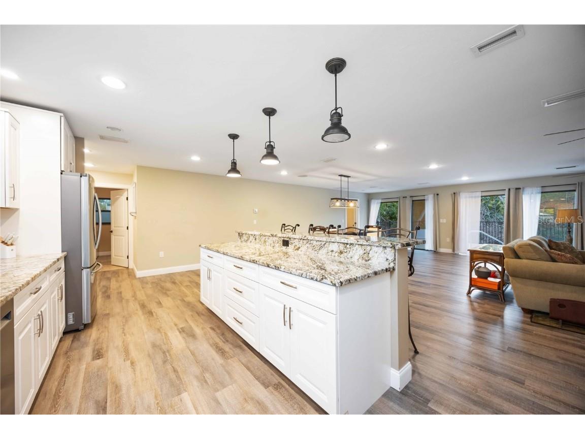 635 Tropical Circle Sarasota FL 34242 A4668594 image16