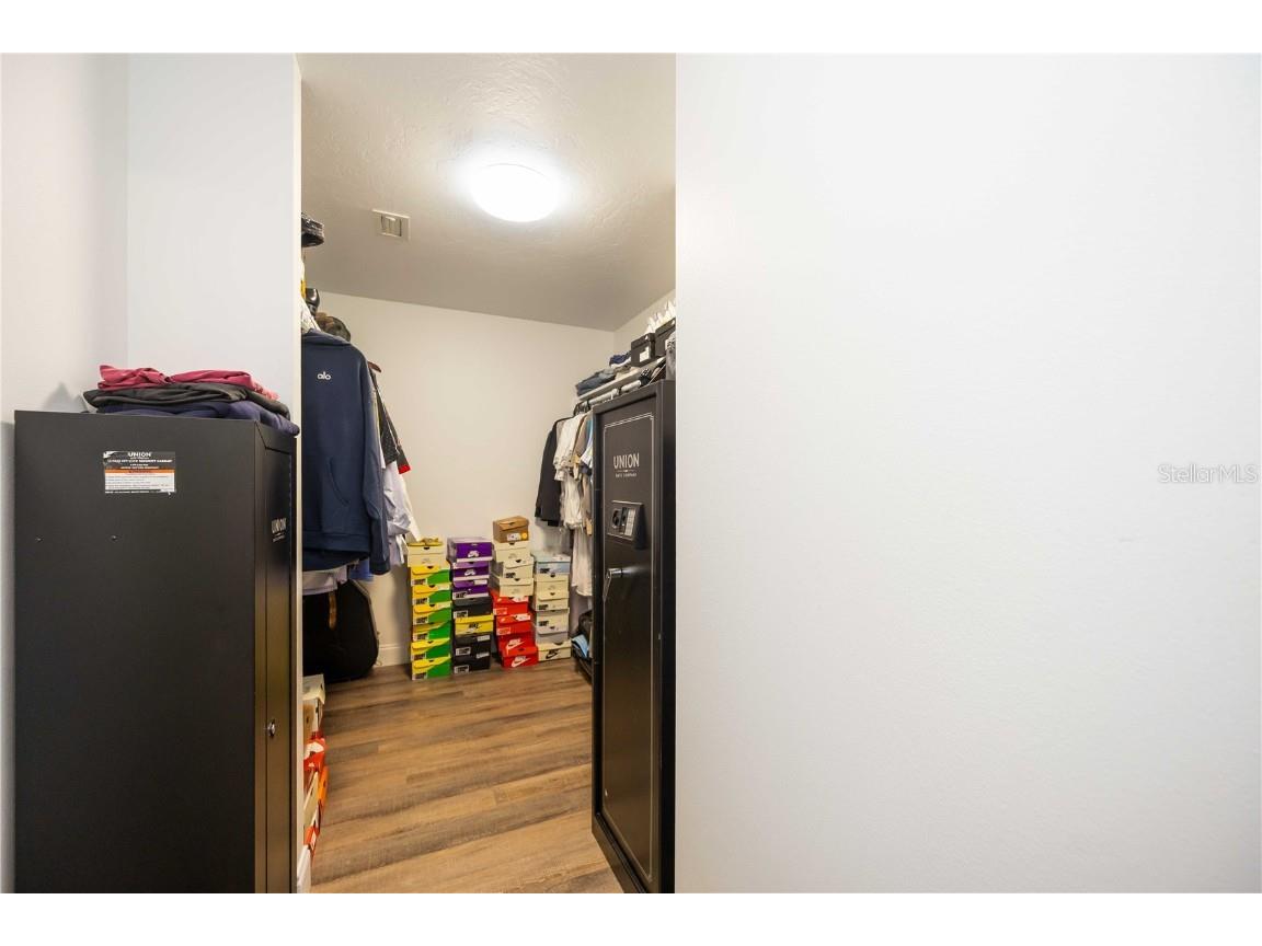 635 Tropical Circle Sarasota FL 34242 A4668594 image67