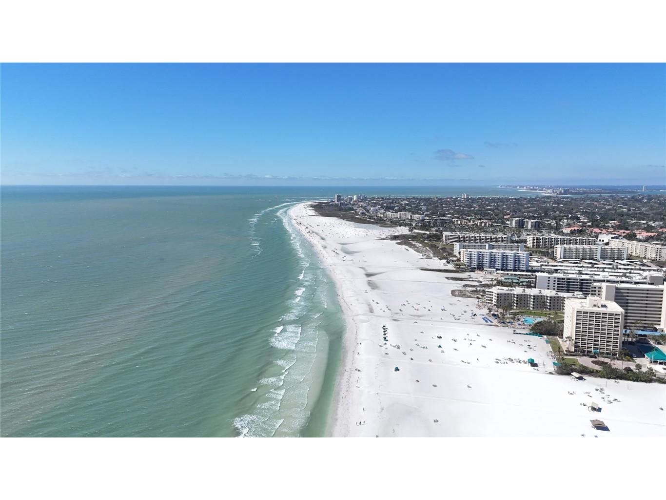 635 Tropical Circle Sarasota FL 34242 A4668594 image80