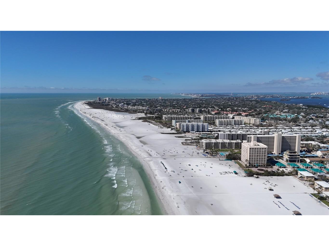 635 Tropical Circle Sarasota FL 34242 A4668594 image81