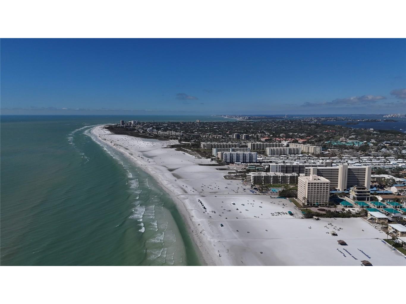 635 Tropical Circle Sarasota FL 34242 A4668594 image82