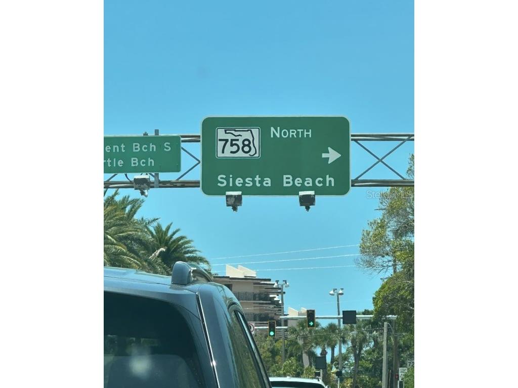 635 Tropical Circle Sarasota FL 34242 A4668594 image94